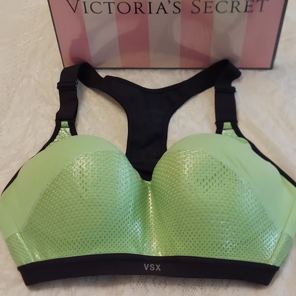 Nwt Victoria's Secret Sports Bra Shiny 36/D